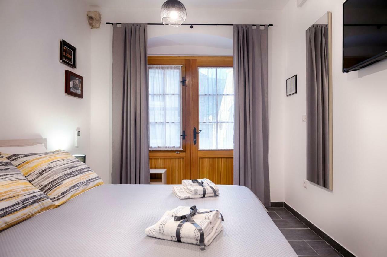 En Suite Room Demaria Komiža Екстериор снимка